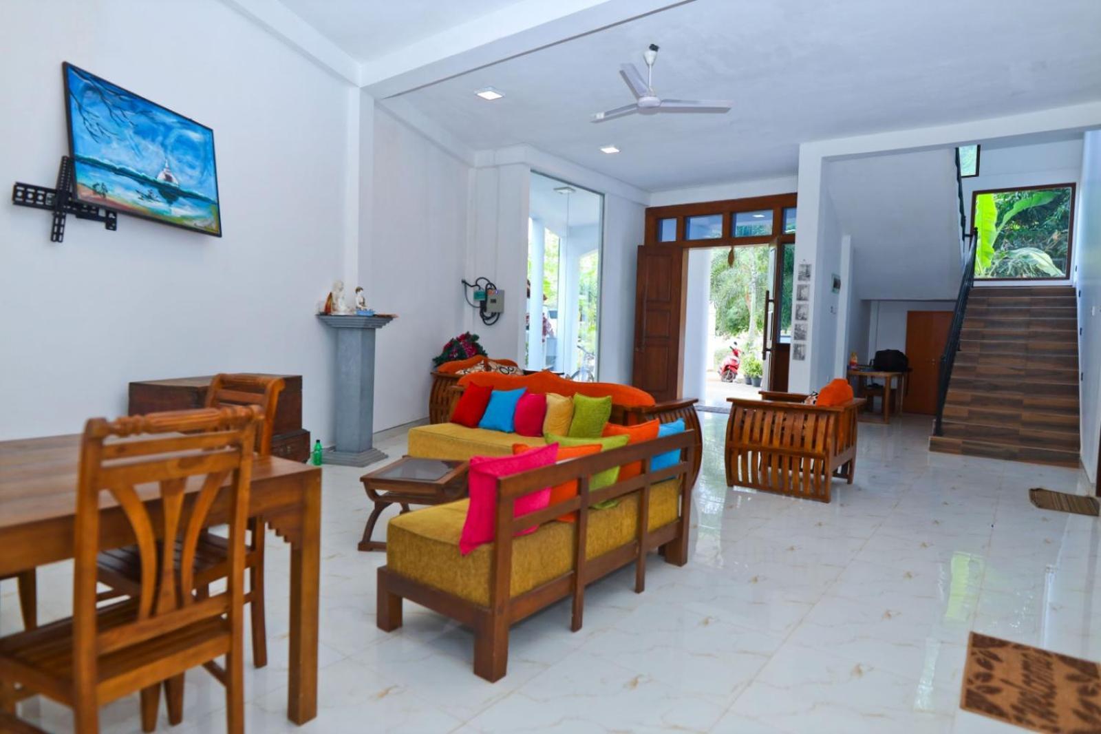 Thinaya Lake Resort อนุราธปุระ ภายนอก รูปภาพ