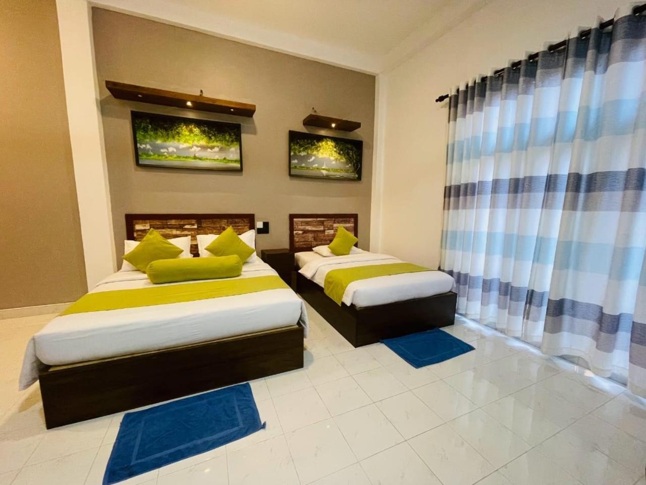 Thinaya Lake Resort อนุราธปุระ ภายนอก รูปภาพ